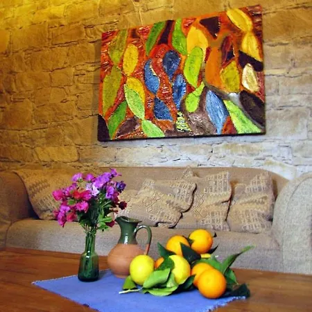 Myrto House Apartament Tochni